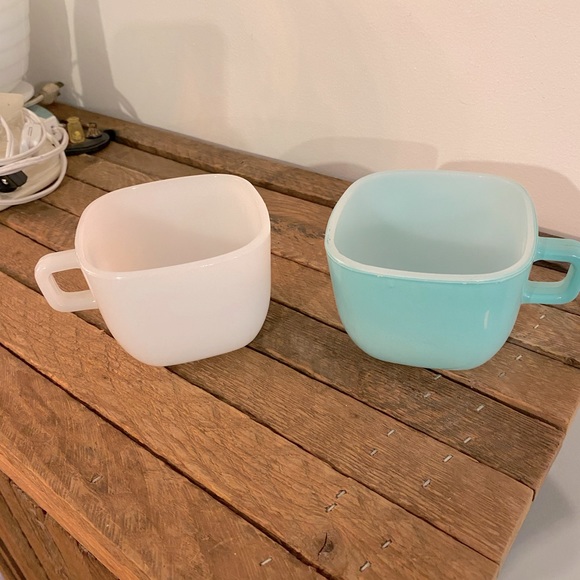 GLASBAKE vintage square mugs - Picture 2 of 5